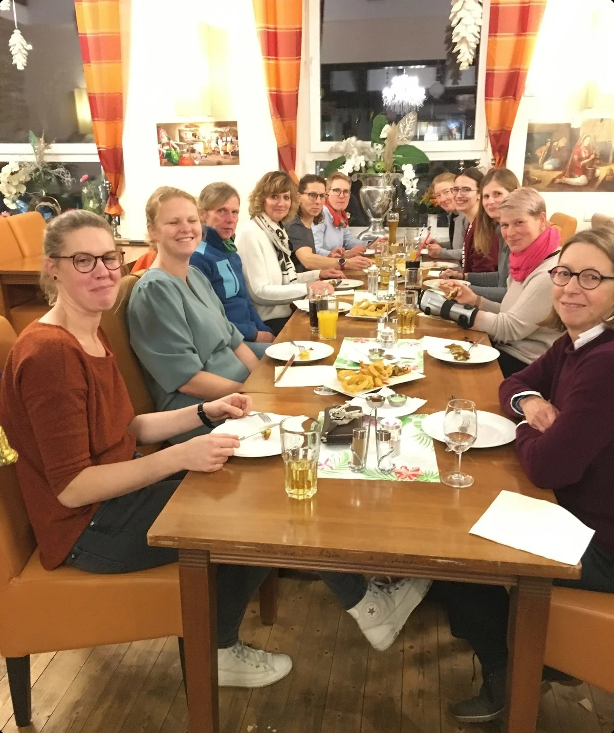 Gemeinsames Abendessen | © Kati Schäfer