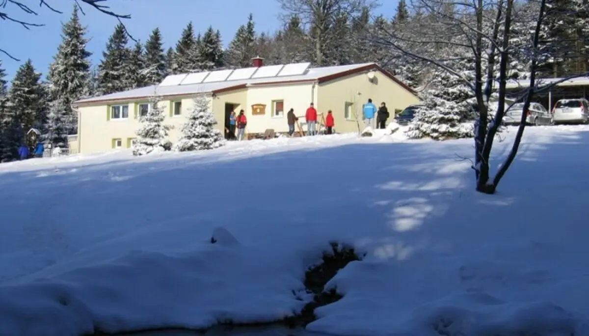 Die Hütte im Winter | © DAV Beckum